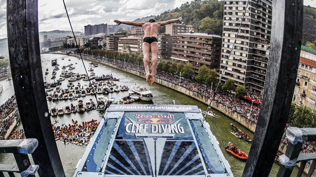 Red Bull Cliff Diving 2014 Bilbao