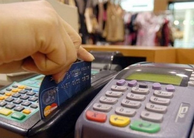 В Испании внедряют схему моментального возврата НДС на карту покупателя